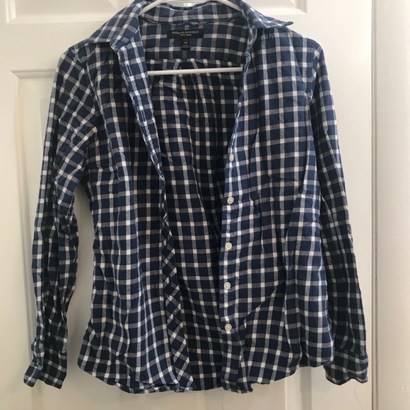 Banana Republic Soft Wash Plaid Shirt - Picture 9 of 11